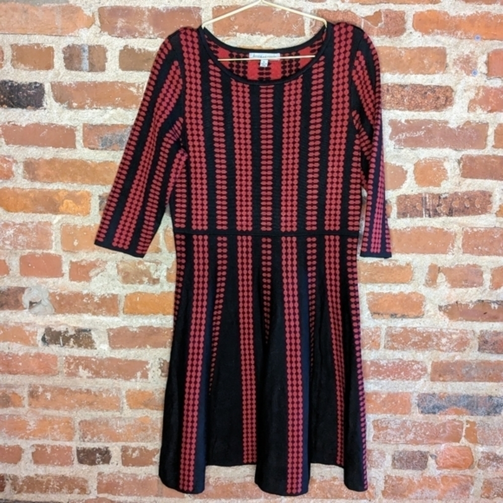 Danny &‎ Nicole LP Red & Black Half Sleeve Sweater Dress w/ Flare Skirt